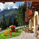 Panorama Ξενοδοχείο με διαμερίσματα Falcade