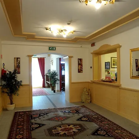 Panorama מלון דירות 3*