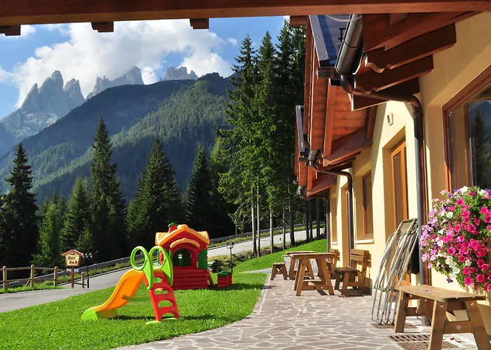 Panorama Apartmanhotel Falcade