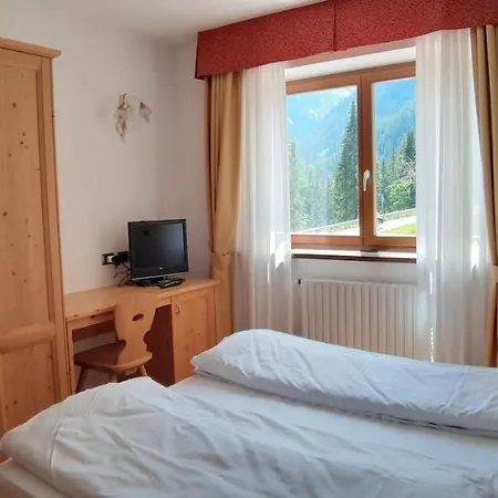 Lägenhetshotell Panorama Falcade