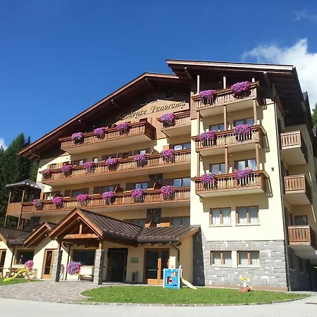 Aparthotel Panorama 3*