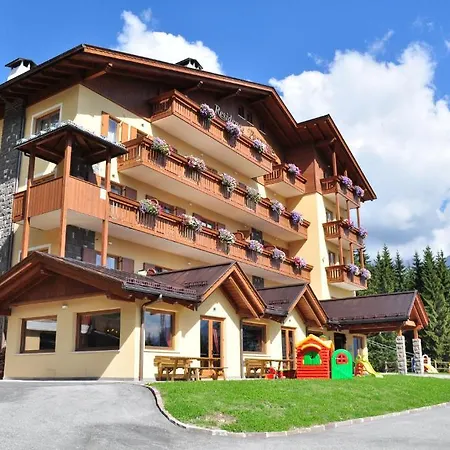 Panorama 3* Falcade